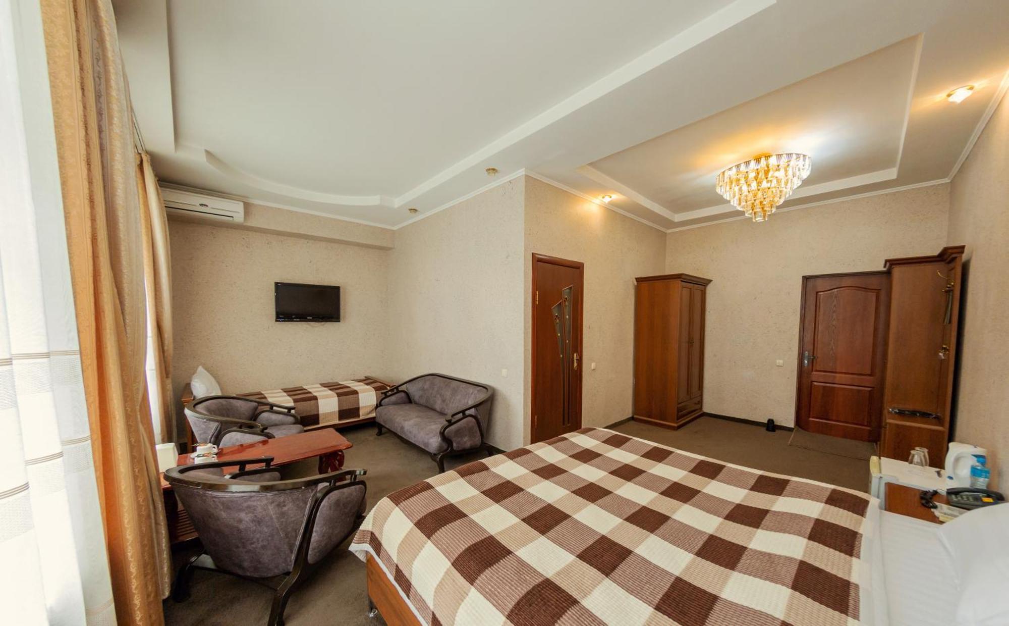 Ajour Hotel Almaty Ngoại thất bức ảnh