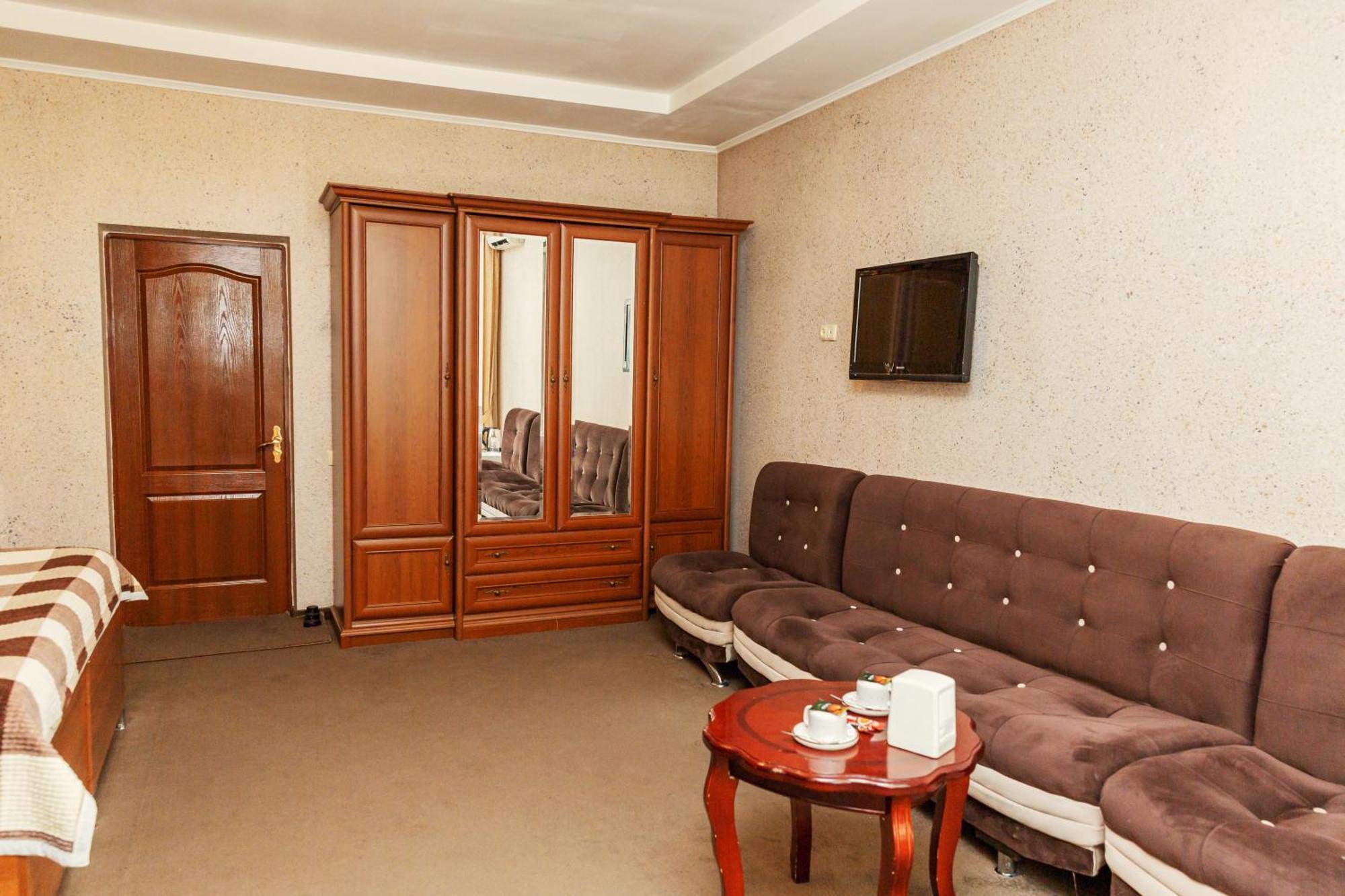 Ajour Hotel Almaty Ngoại thất bức ảnh