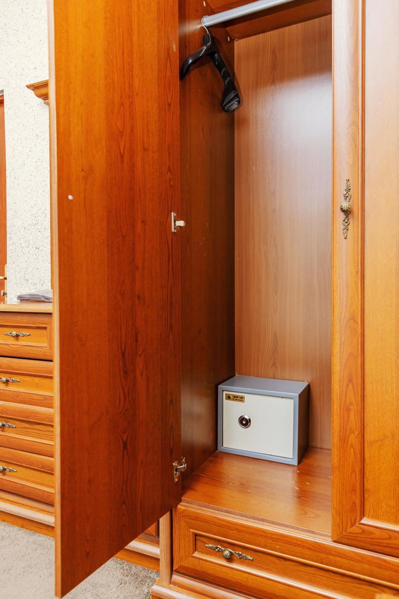 Ajour Hotel Almaty Ngoại thất bức ảnh