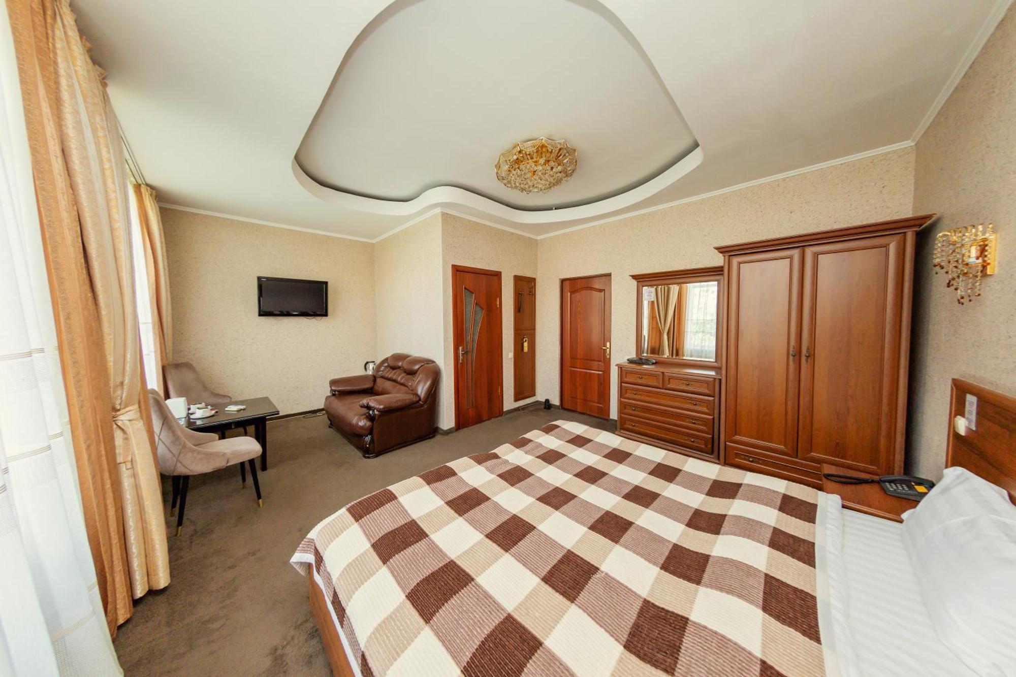 Ajour Hotel Almaty Ngoại thất bức ảnh