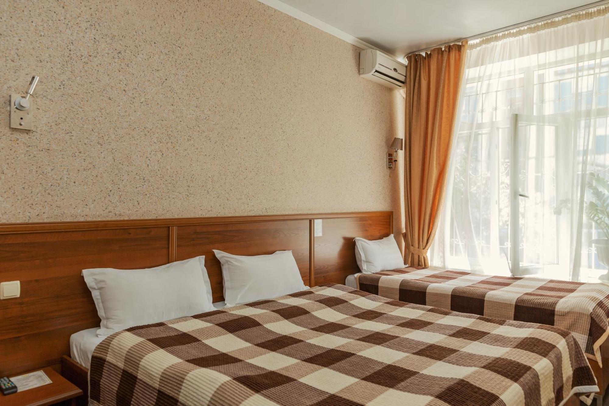 Ajour Hotel Almaty Ngoại thất bức ảnh